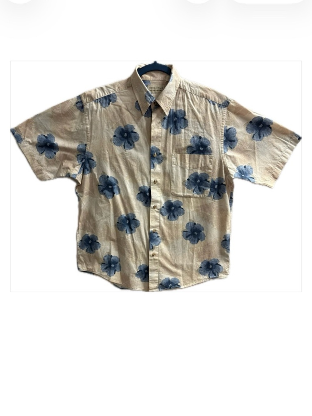 Men's Short-Sleeve Button-Down Shirt in Beige with Blue Floral Print‎